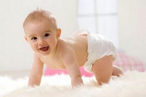 Что должен уметь ребенок в 8 месяцев. описание всех навыков и нормальных показателей физического развития ребенка в 8 месяцев.