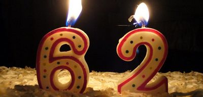 Что можно подарить близким на день рождения – 62 года