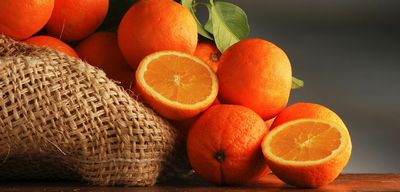 Как оригинально подарить апельсин?