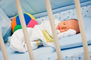 Крошка-новорожденный плохо спит? что делать, если новорожденный плохо спит, каковы основные ошибки действий родителей?