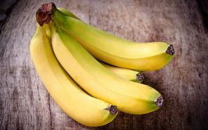 Можно ли кормящим бананы и в чем их польза для мамы и ребенка? можно ли кормящим бананы: как и в каком виде их вводить