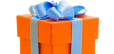 Подарки в оранжевых тонах